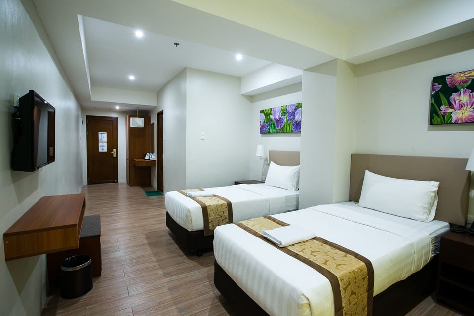 Deluxe Plus Twin Room, 2 Twin Beds, Accessible, Refrigerator | Soundproofing, free WiFi, bed sheets