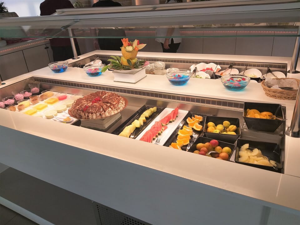 Daily continental breakfast for a fee