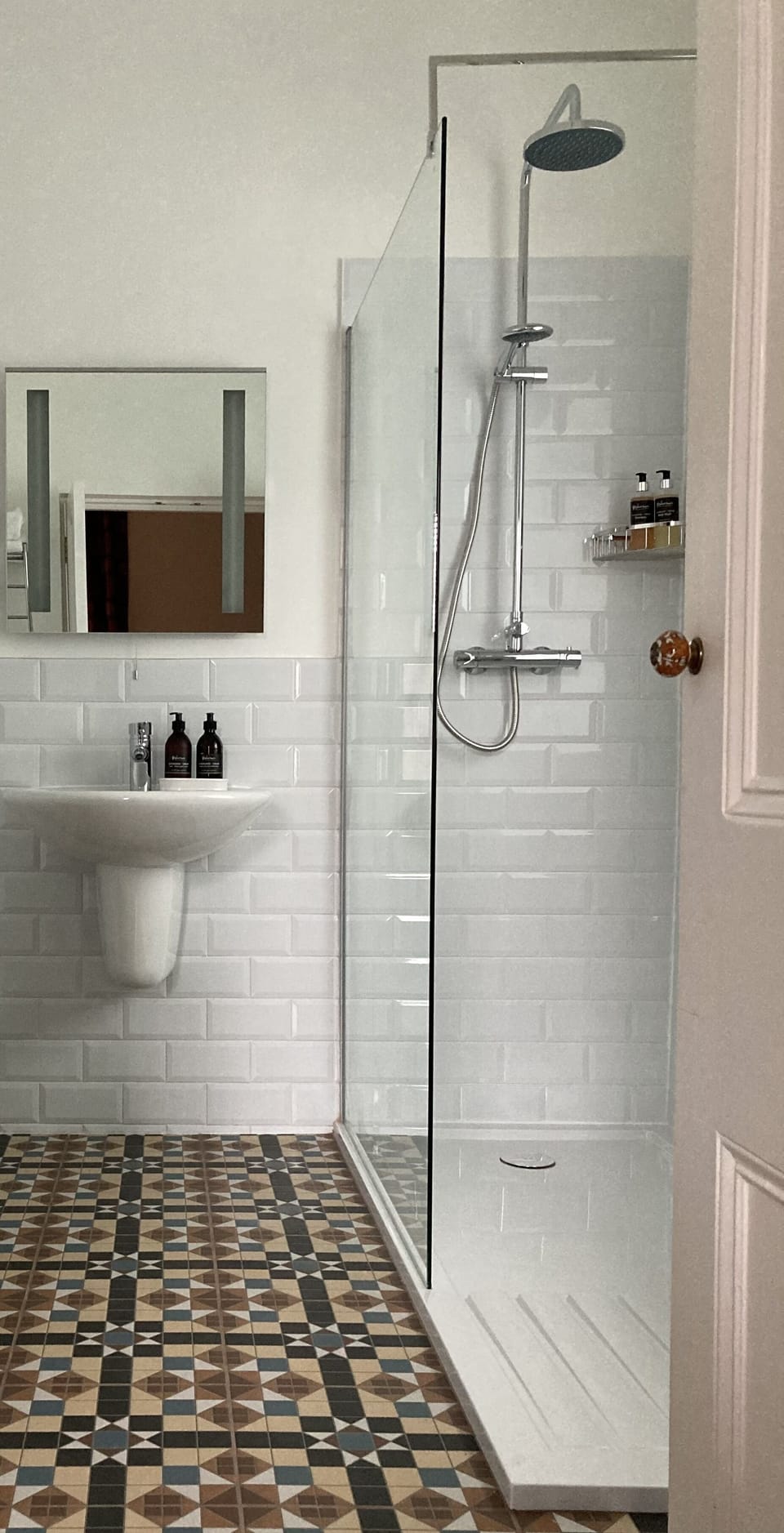 Deluxe Double or Twin Room, Ensuite | Bathroom