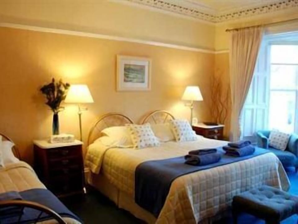 In-room safe, iron/ironing board, free WiFi, bed sheets