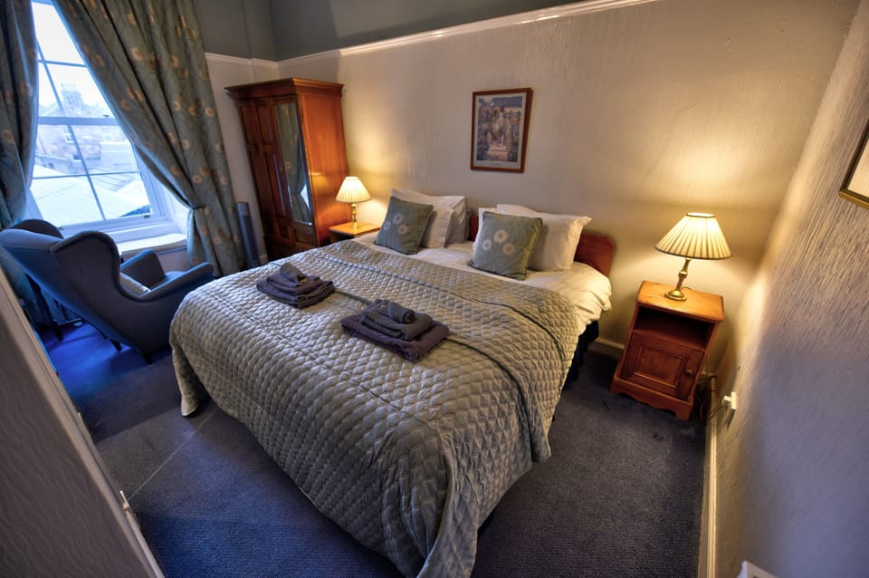 In-room safe, iron/ironing board, free WiFi, bed sheets