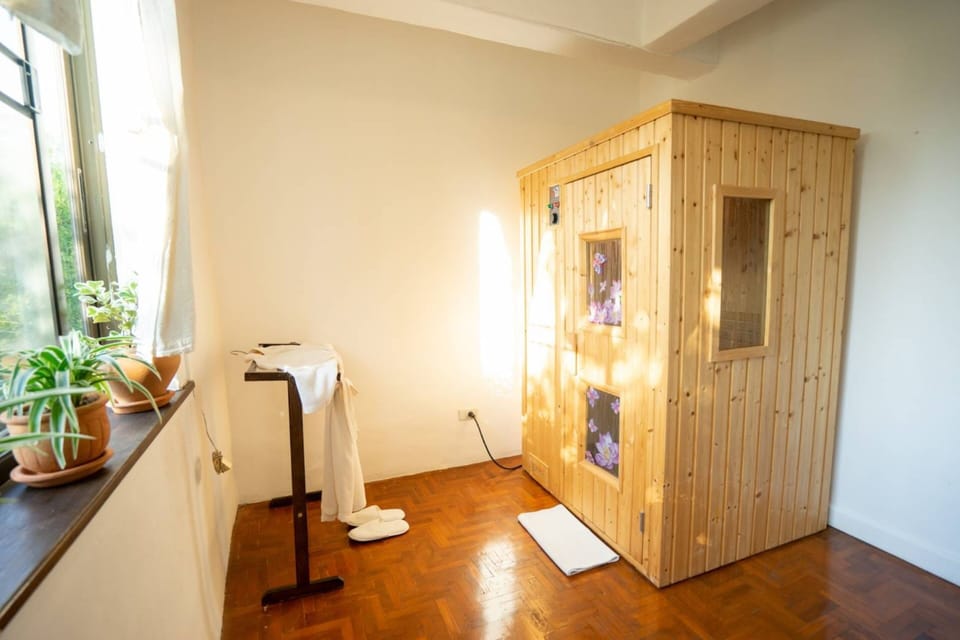 Turkish bath, body treatments, hydrotherapy, aromatherapy