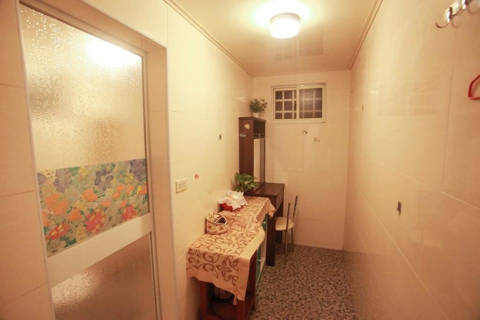 Classic Double Room | Desk, blackout drapes, rollaway beds, free WiFi
