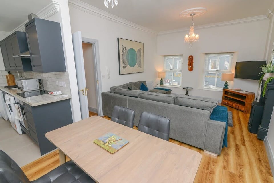Superior Suite | Blackout drapes, WiFi (free), individually decorated