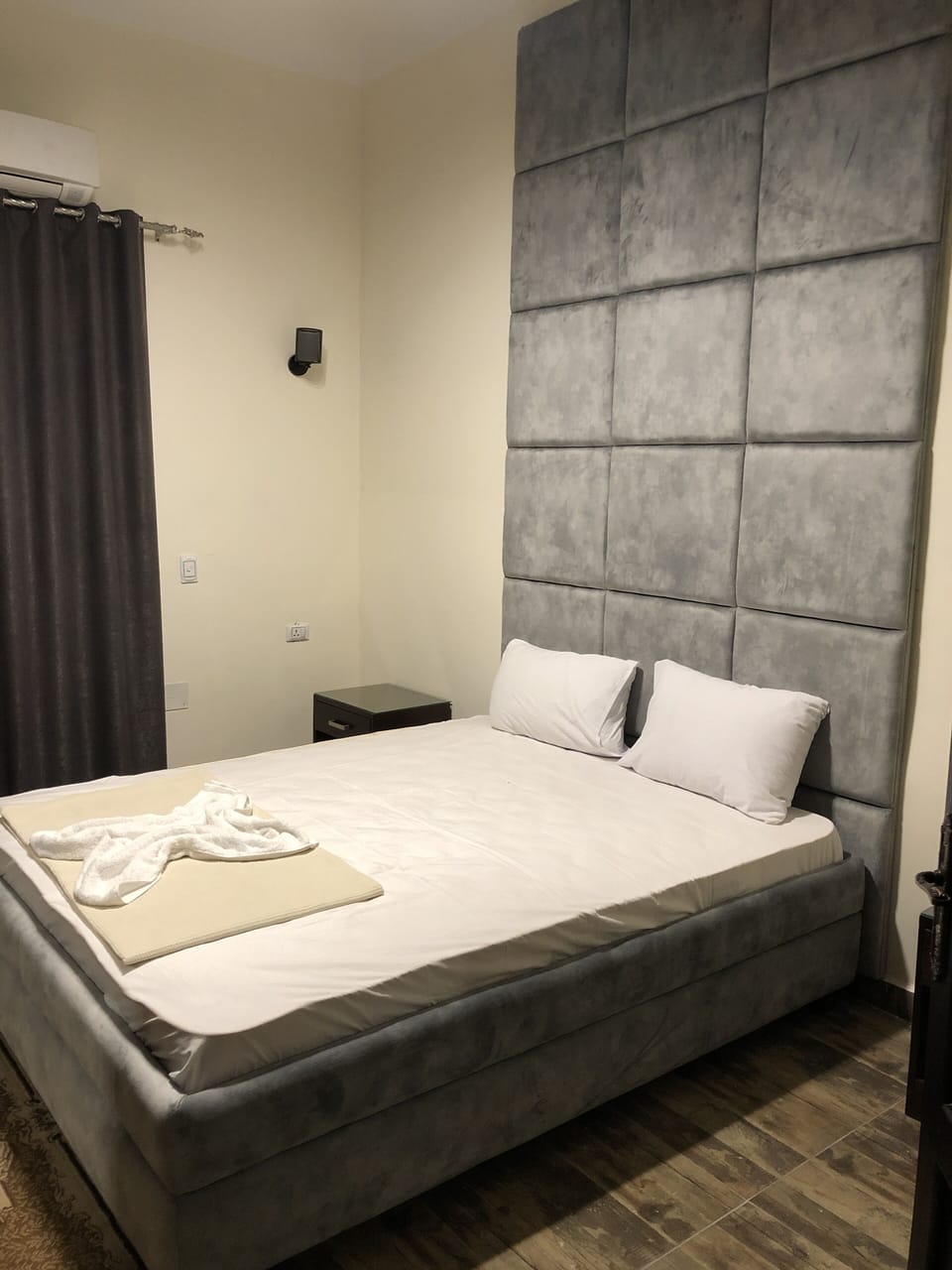 Deluxe Apartment, 2 Bedrooms, City View | Premium bedding, individually decorated, individually furnished, desk