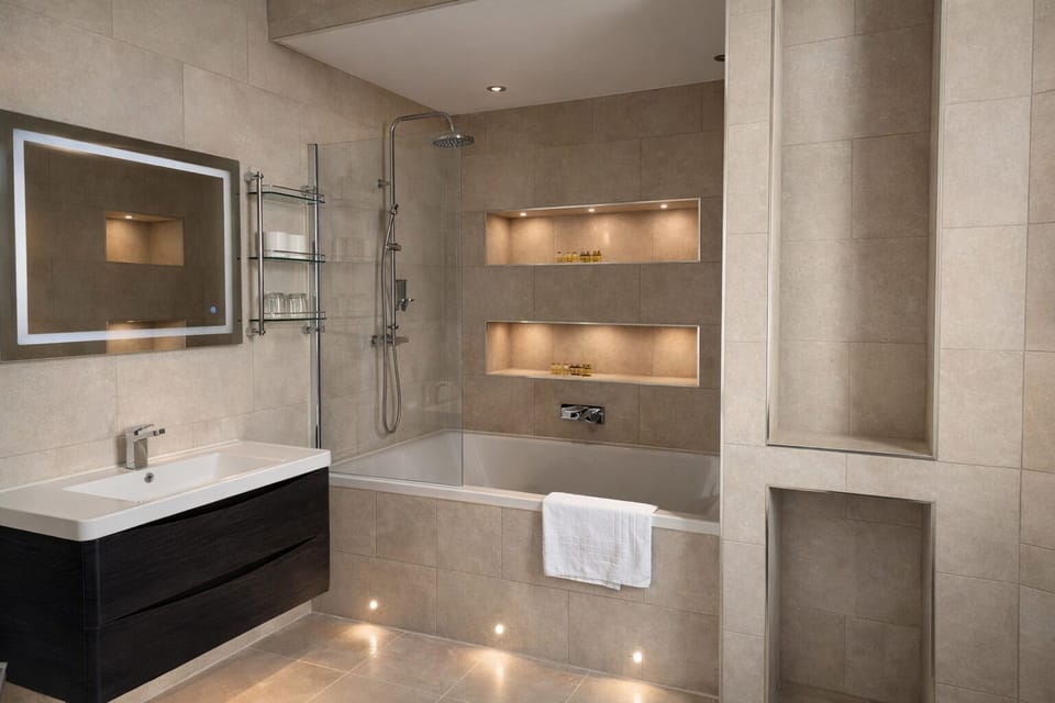 Free toiletries, hair dryer, bathrobes, towels