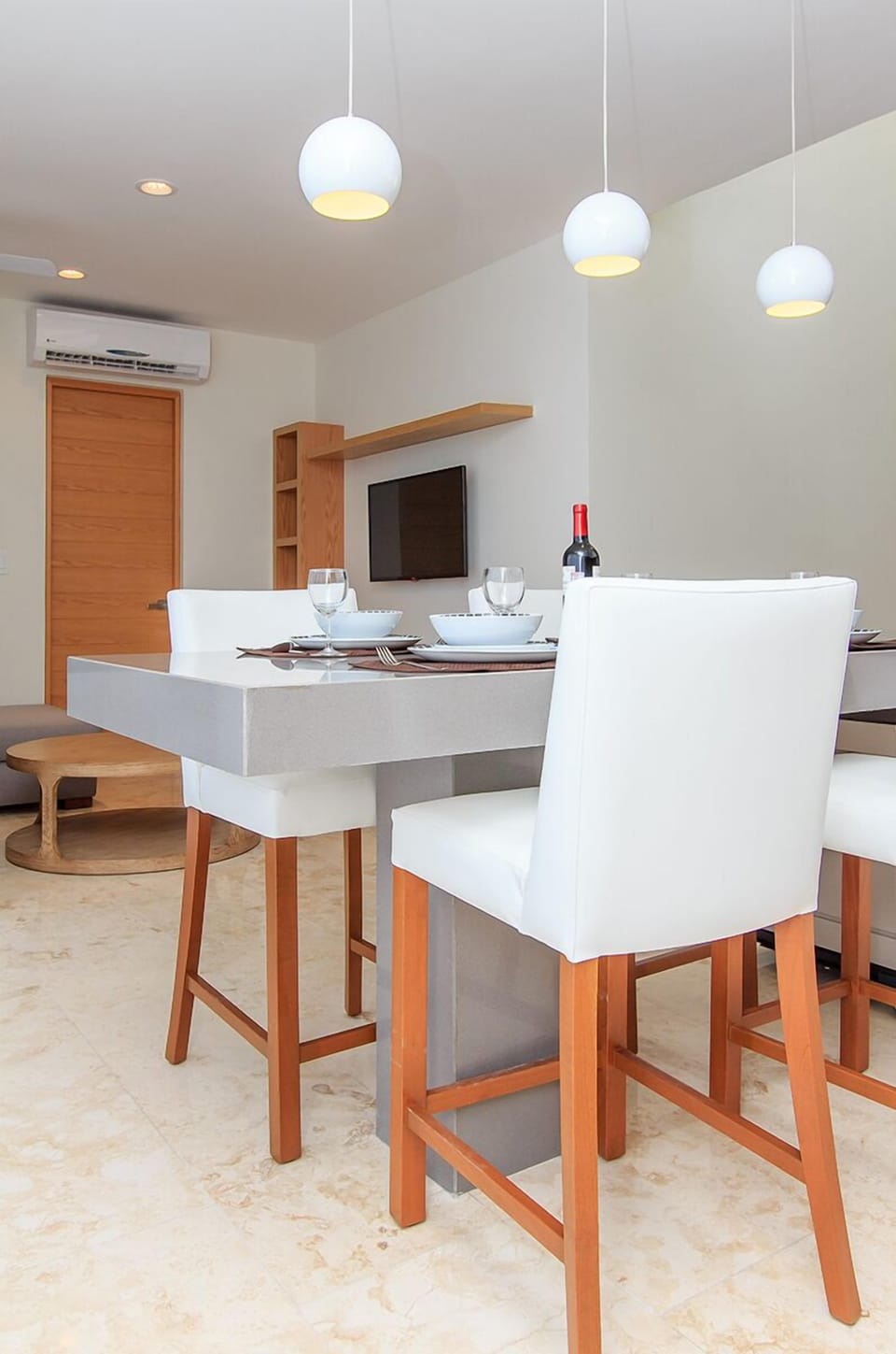 Exclusive Penthouse, Kitchen | Private kitchen | Fridge, microwave, oven, stovetop