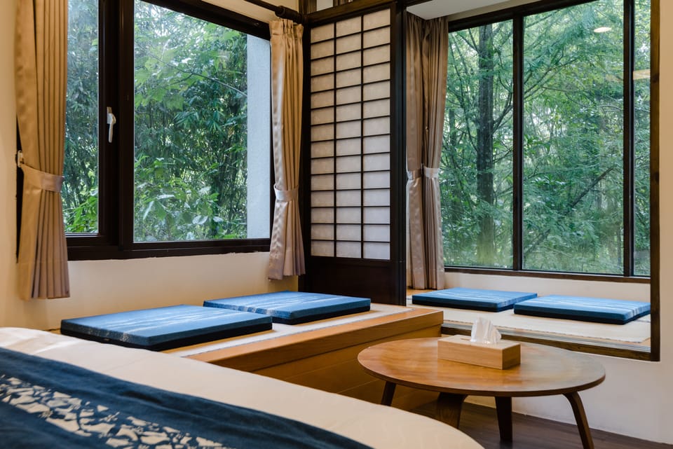 Luxury Quadruple Room | Individually decorated, individually furnished, blackout drapes