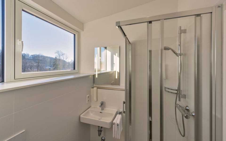 Bathroom shower