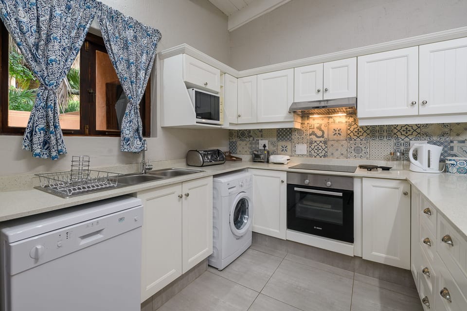 Classic Villa, 2 Bedrooms, Non Smoking, Lagoon View | Coffee and/or coffee maker