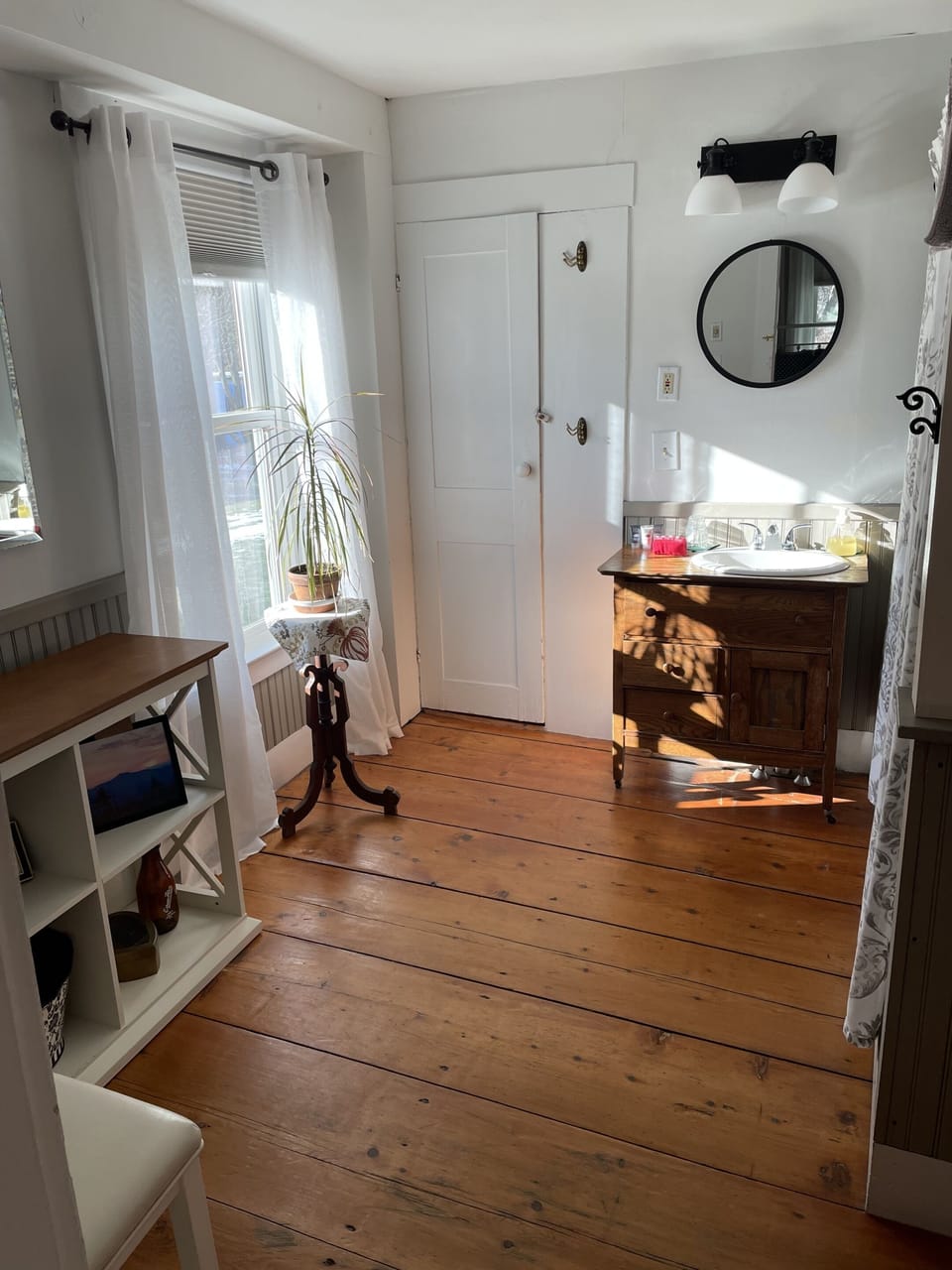 Standard Double Room, Private Bathroom (Love)