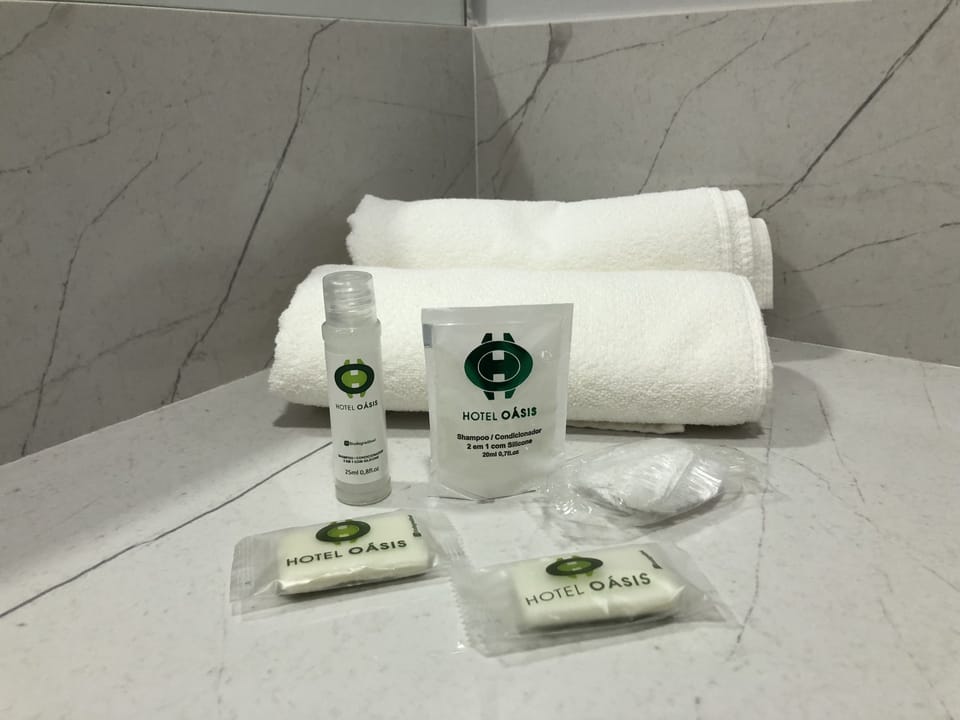 Standard Room | Bathroom | Shower, towels