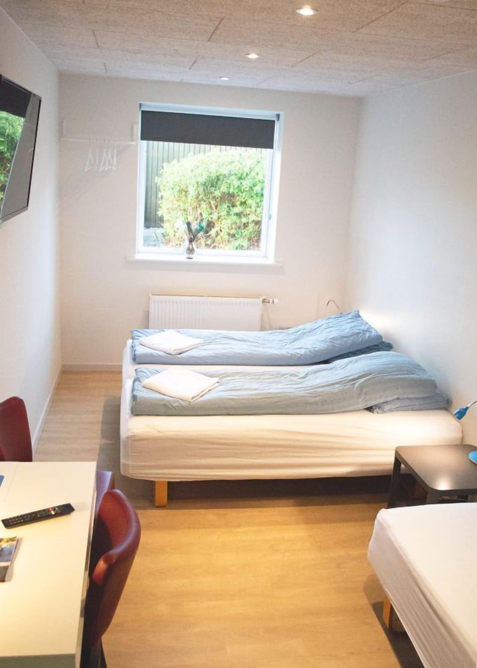 Triple Room | Desk, free WiFi, bed sheets