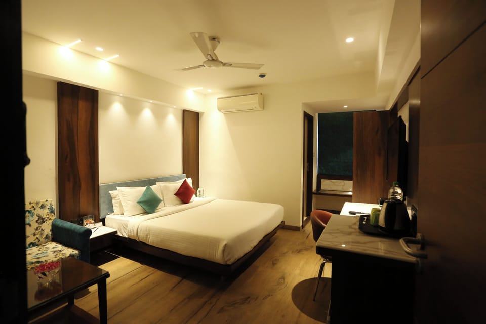 Desk, iron/ironing board (on request), rollaway beds (surcharge)