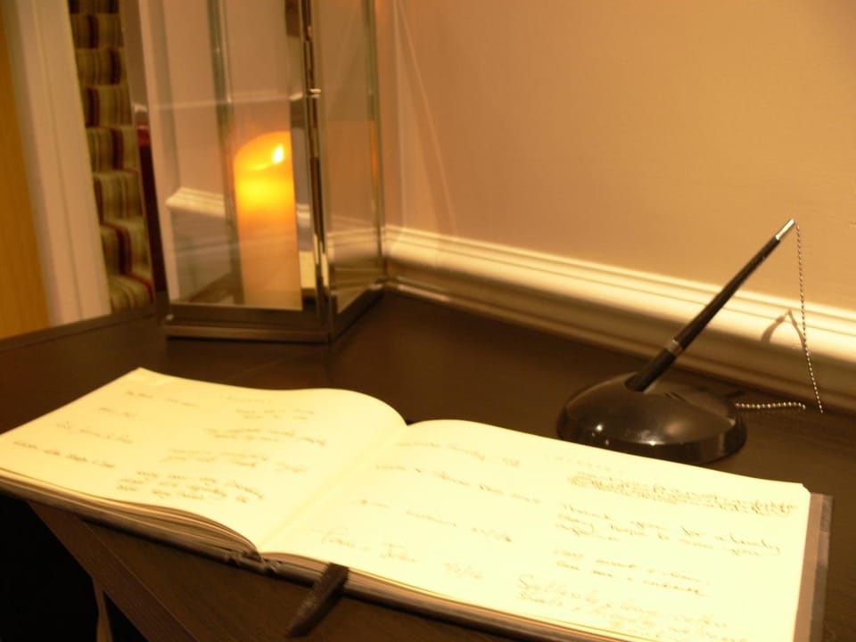 In-room safe, desk, WiFi (free), bed sheets