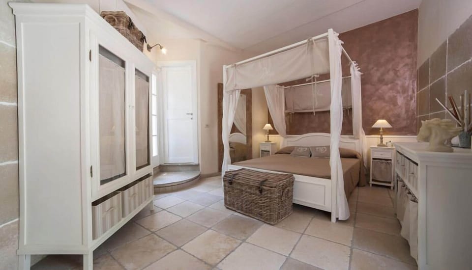 Double Room (Toledo) | Premium bedding, in-room safe, desk, soundproofing