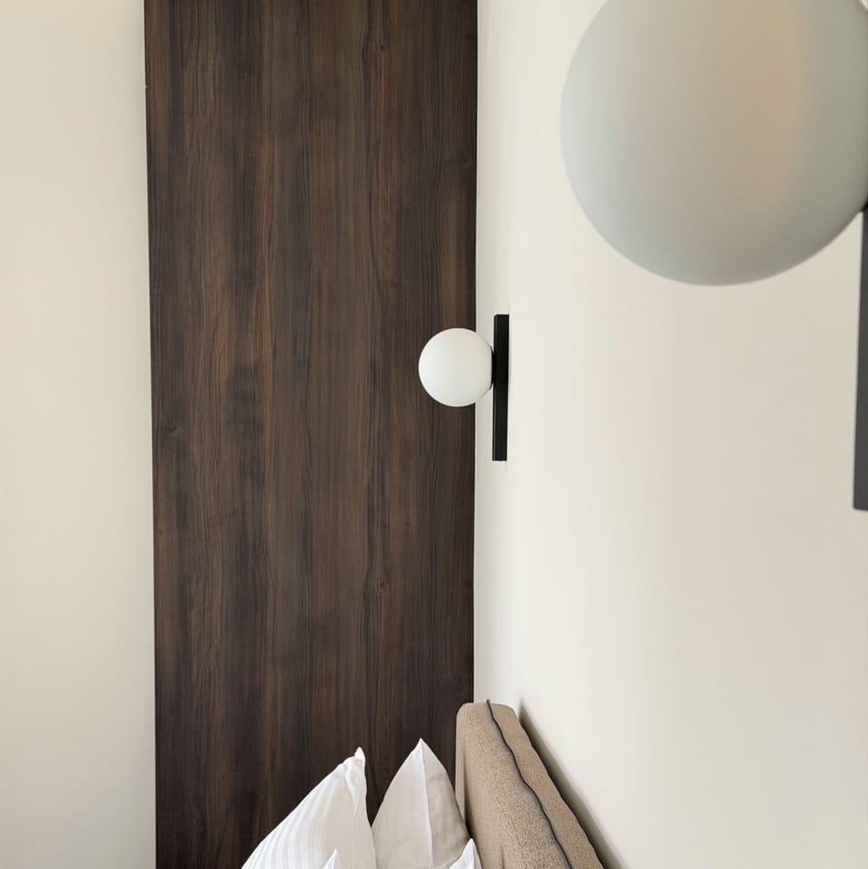 Standard Quadruple Room | Minibar, in-room safe, desk, blackout drapes