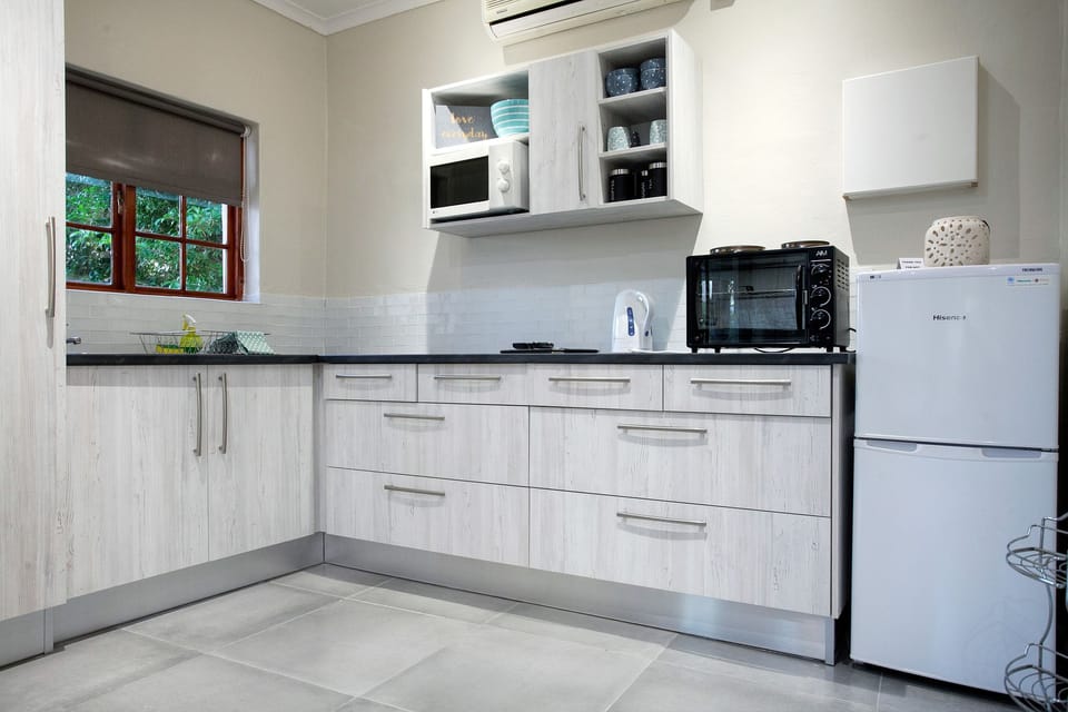 Standard Apartment (Self Catering) | Private kitchen | Coffee/tea maker, electric kettle