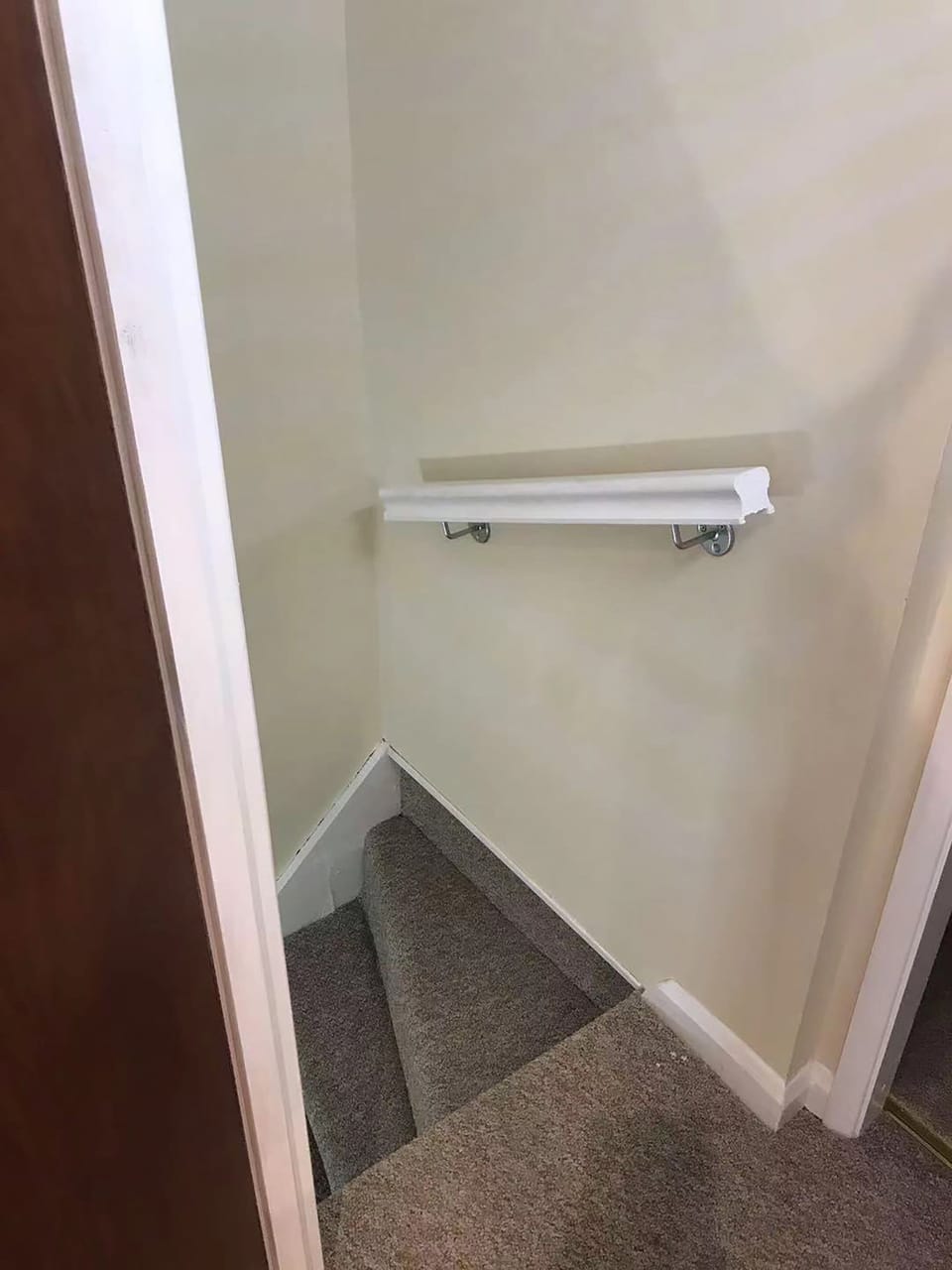 Premium bedding, desk, iron/ironing board, free WiFi