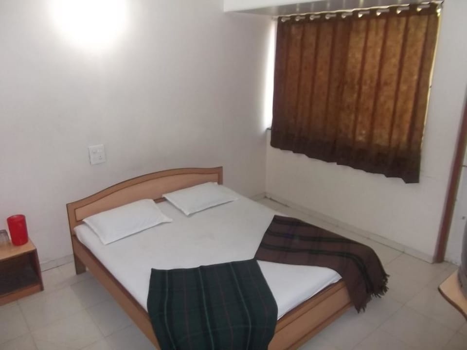 1 bedroom, memory foam beds, in-room safe, free WiFi