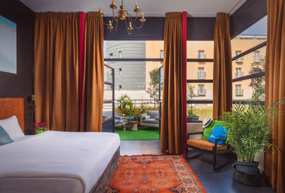 Design Double Room, Balcony | Premium bedding, individually decorated, individually furnished