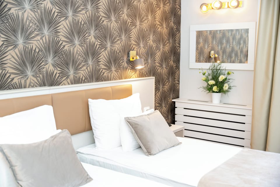 Classic Double or Twin Room (LUX) | Minibar, in-room safe, desk, blackout drapes