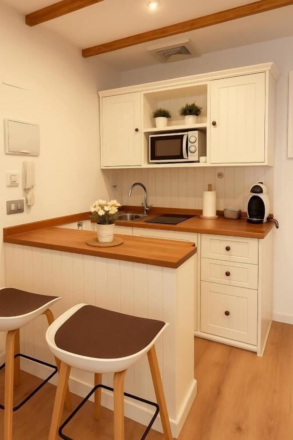 Apartment, City View | Private kitchen | Coffee/tea maker