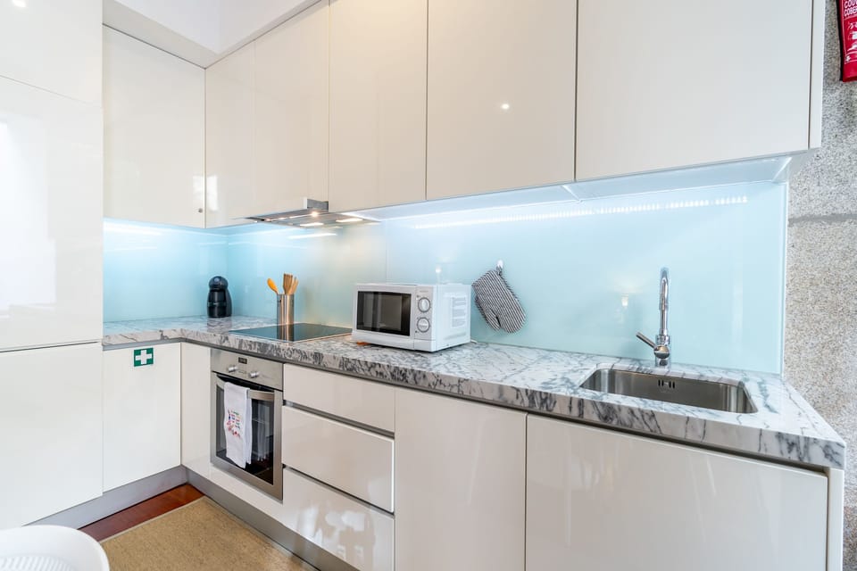 Family Apartment, Terrace | Private kitchen | Full-size fridge, microwave, oven, stovetop