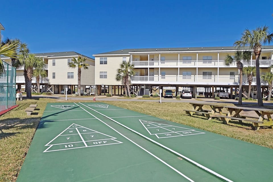 Sandpiper Cove 9124 1 Bedroom Condo by RedAwning Apartment in Destin