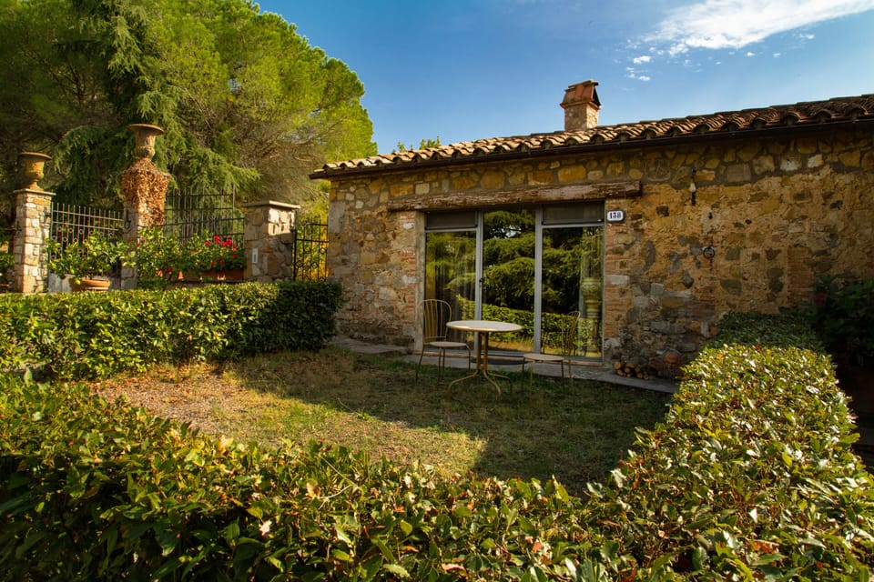 Apartment, 1 Bedroom, Garden View | Courtyard view