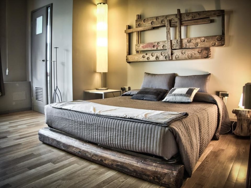 Double Room | Soundproofing, free WiFi, bed sheets