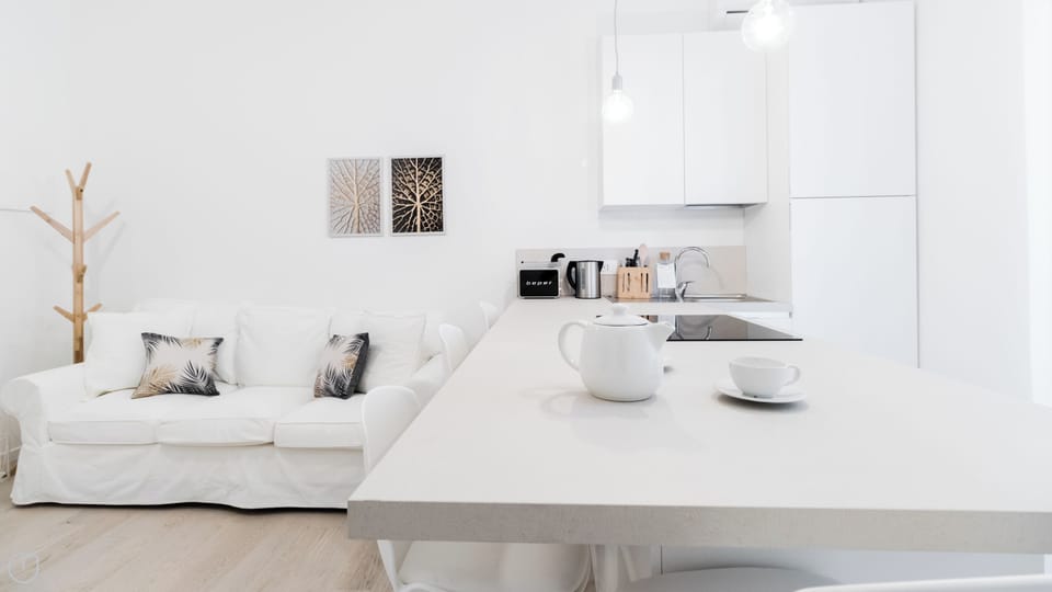 Apartment (1 Bedroom) | Interior