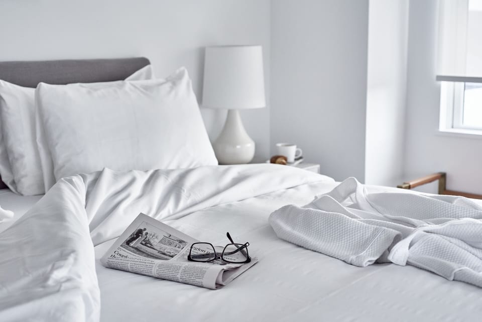 1 bedroom, premium bedding, down comforters, memory foam beds