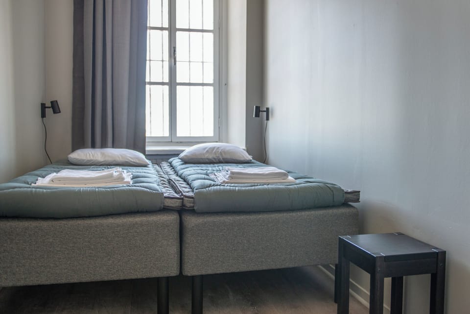 Economy Twin Room | Free WiFi, bed sheets