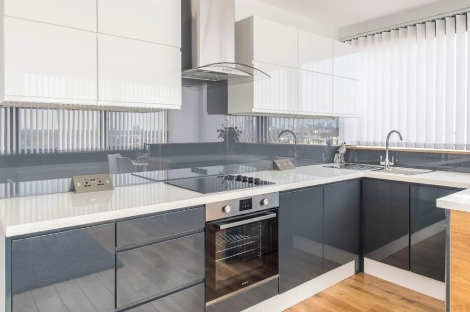Luxury Apartment, Multiple Beds, City View | Living area | Smart TV, Netflix, streaming services