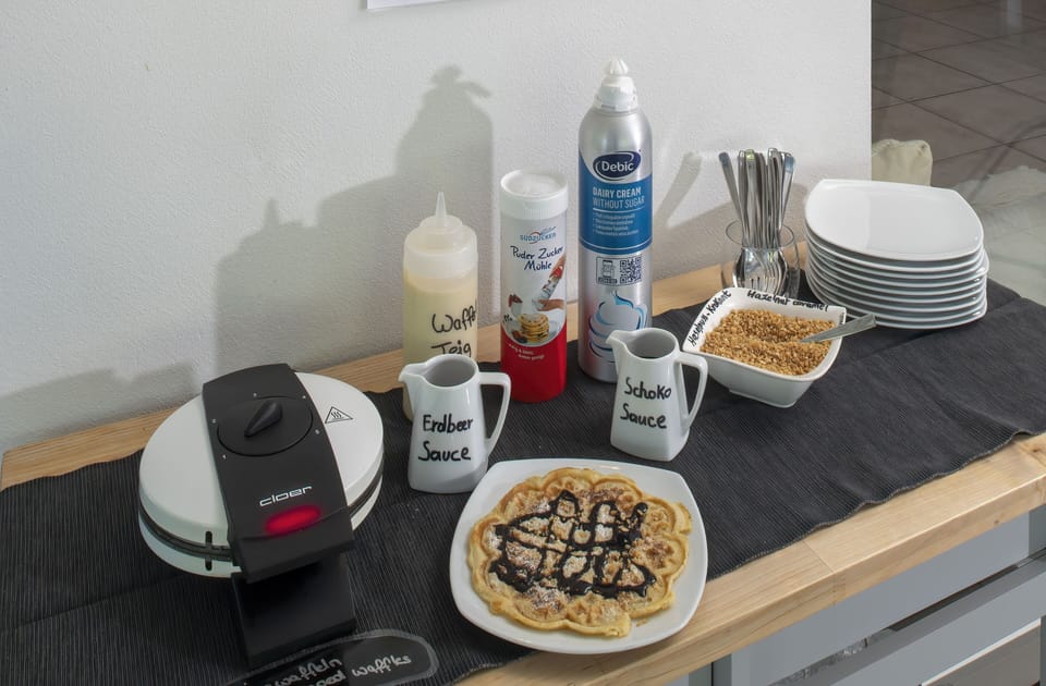 Daily buffet breakfast for a fee
