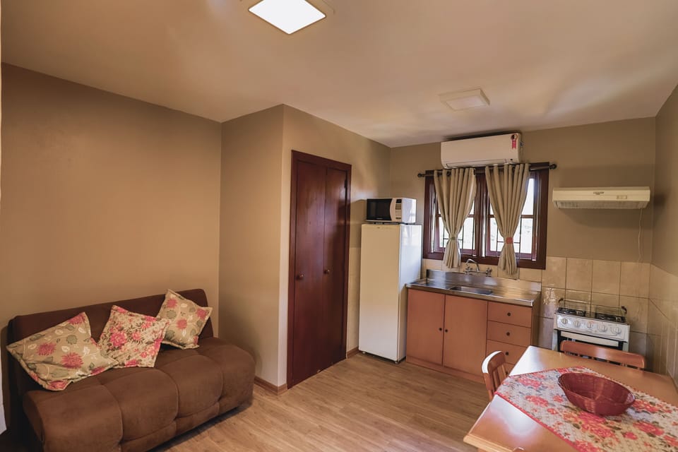 Room, 1 Double Bed, Non Smoking | Iron/ironing board, free WiFi, bed sheets