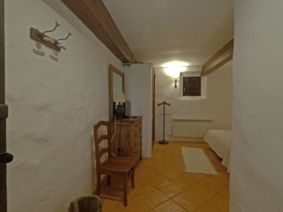 Buxos | Free WiFi, bed sheets