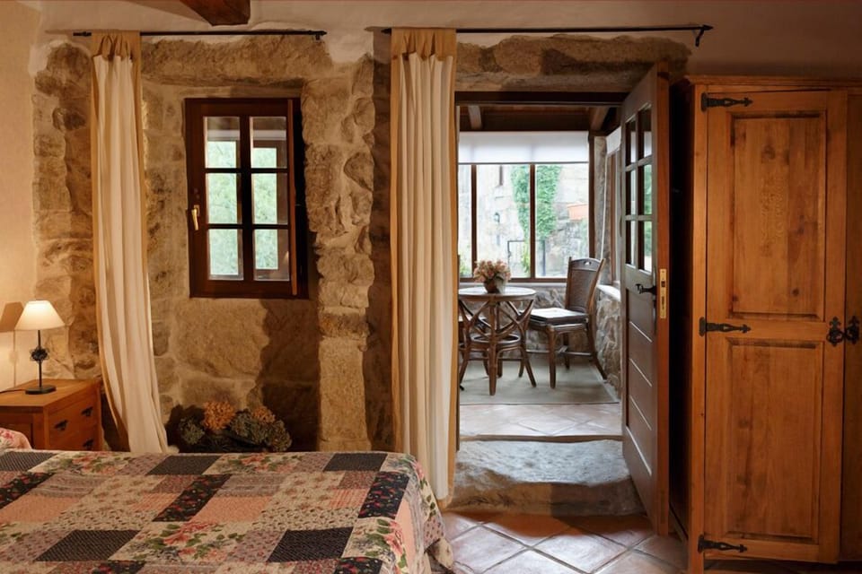 Trepadeira | Free WiFi, bed sheets