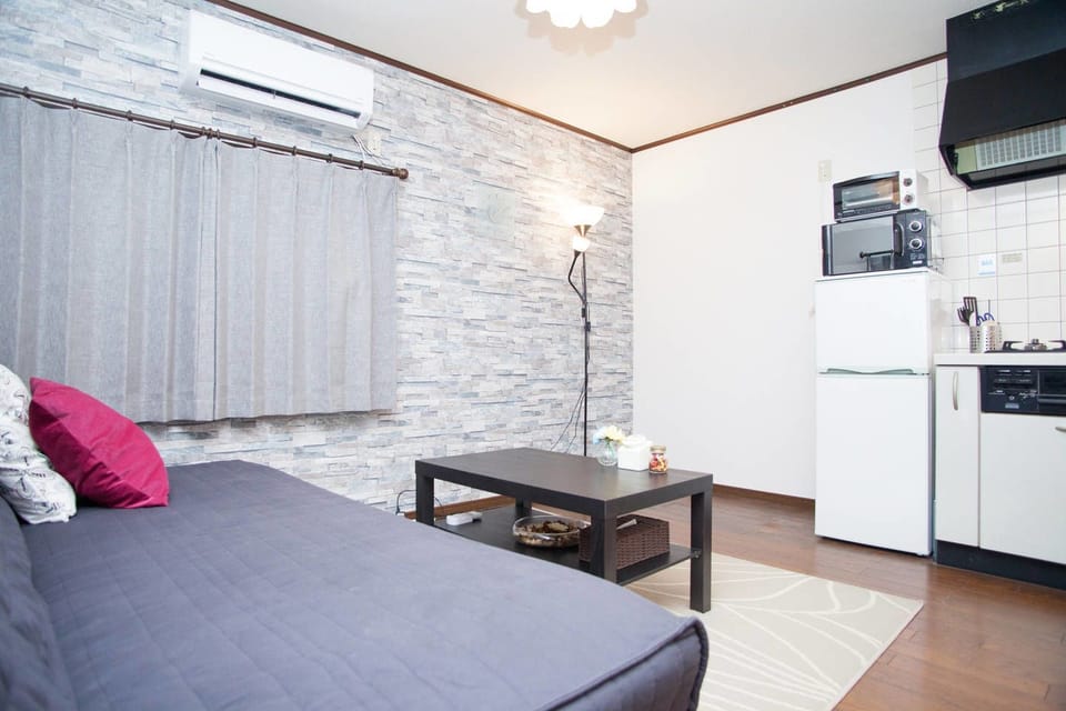 Private Vacation Home | Living area | Flat-screen TV