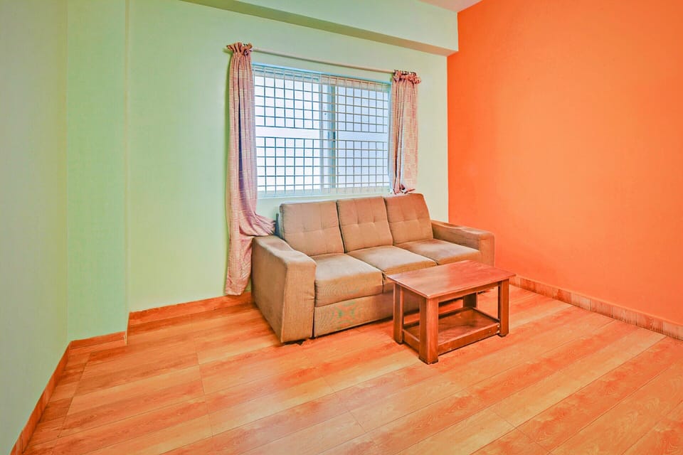 Deluxe Double or Twin Room, 1 King Bed | Free WiFi, bed sheets