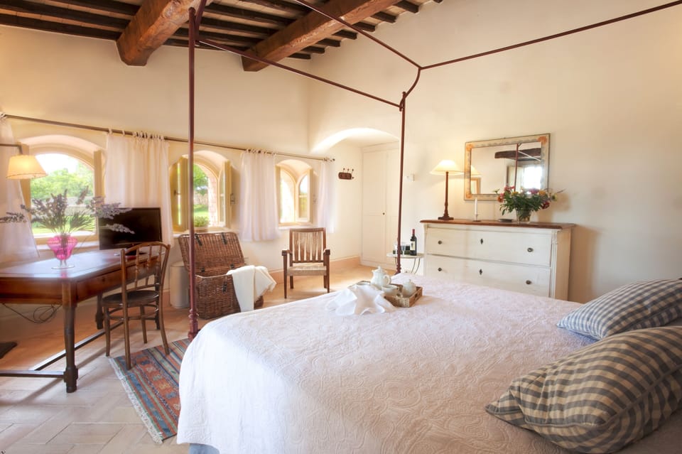 Superior Double Room | Premium bedding, minibar, in-room safe, individually decorated