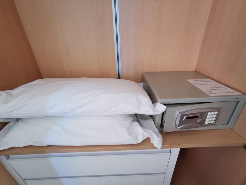 In-room safe, desk, iron/ironing board, free cribs/infant beds