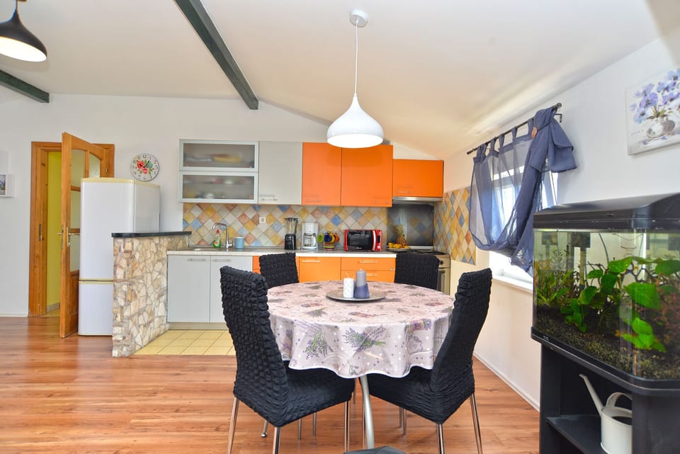 Standard Apartment, 2 Bedrooms (0283) | Living area | TV