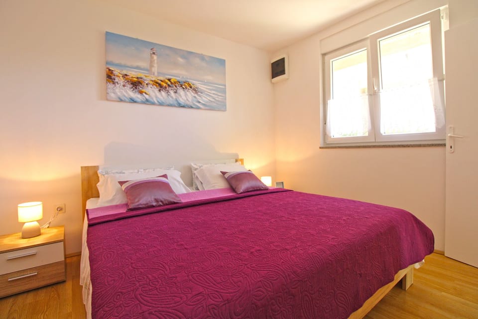 Standard House, 1 Bedroom (0348) | 1 bedroom, iron/ironing board, free WiFi, bed sheets