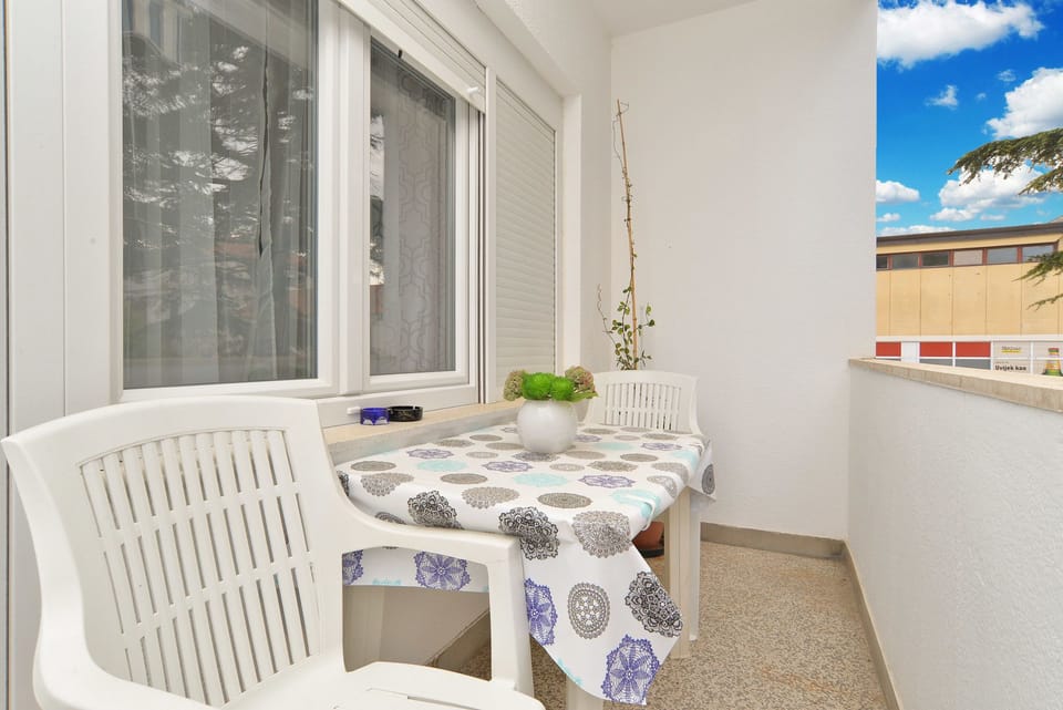 Standard Apartment, 1 Bedroom (0420) | Terrace/patio