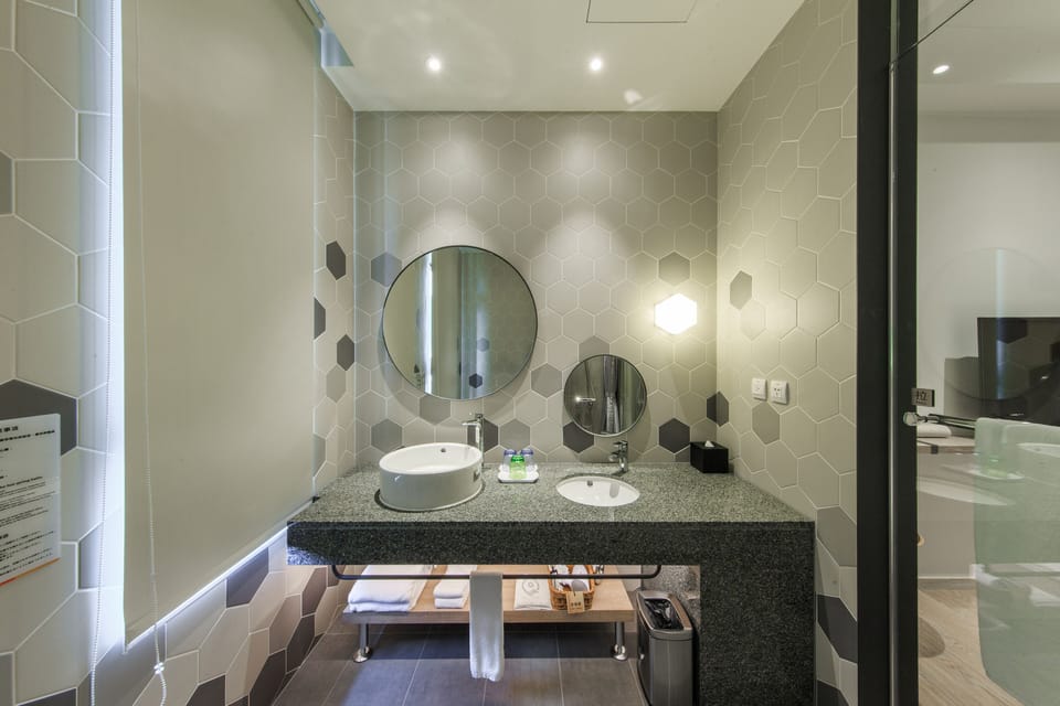 Premier Double Room | Bathroom | Separate tub and shower, spring water tub, rainfall showerhead
