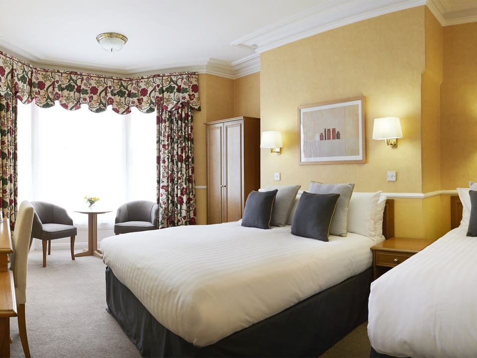 Classic Suite, Ensuite (2 adults & 1 Child)