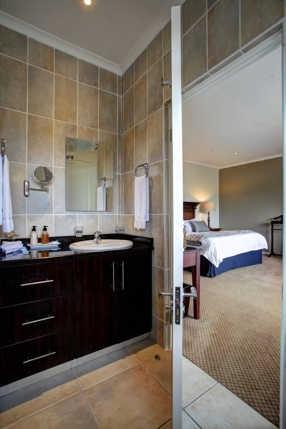 Luxury Double Room | Bathroom | Separate tub and shower, deep soaking tub, rainfall showerhead