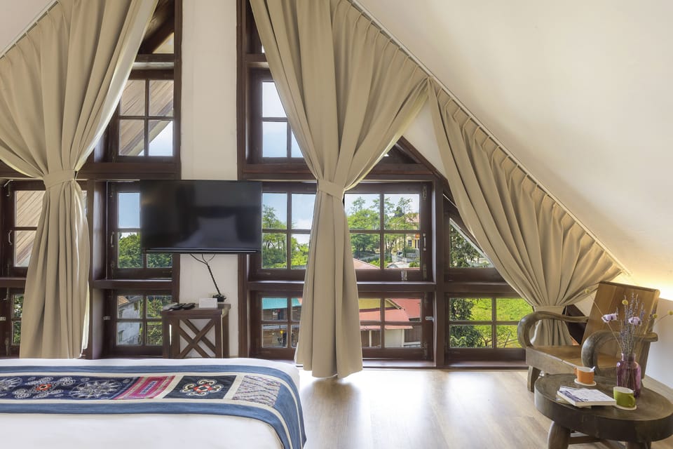 Executive Attic Suite | Mountain view